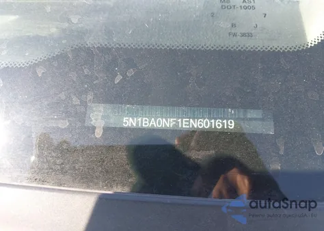 2014 Nissan Armada Platinum z USA, uszkodzony, nr VIN 5N1BA0NF1EN601619